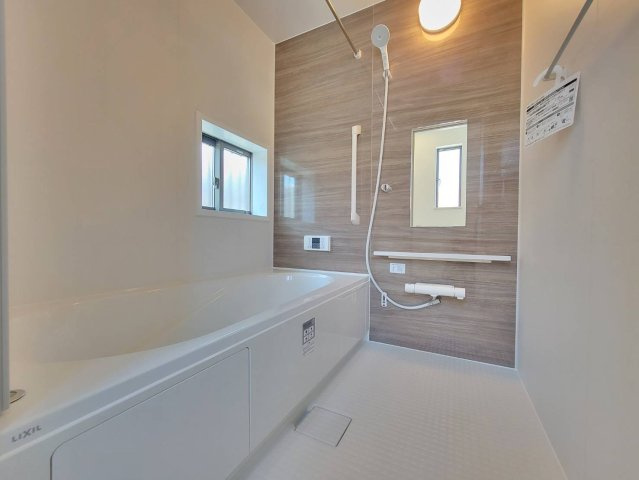 ハートフルタウン 宇都宮市簗瀬3丁目　限定１邸の浴室|〇浴室〇
家族みんなの使いやすさとリラクゼーションを追求した体も心も安らぐバスルーム♪														
※2026年6月撮影