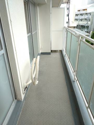 甲東園パークマンションのバルコニー