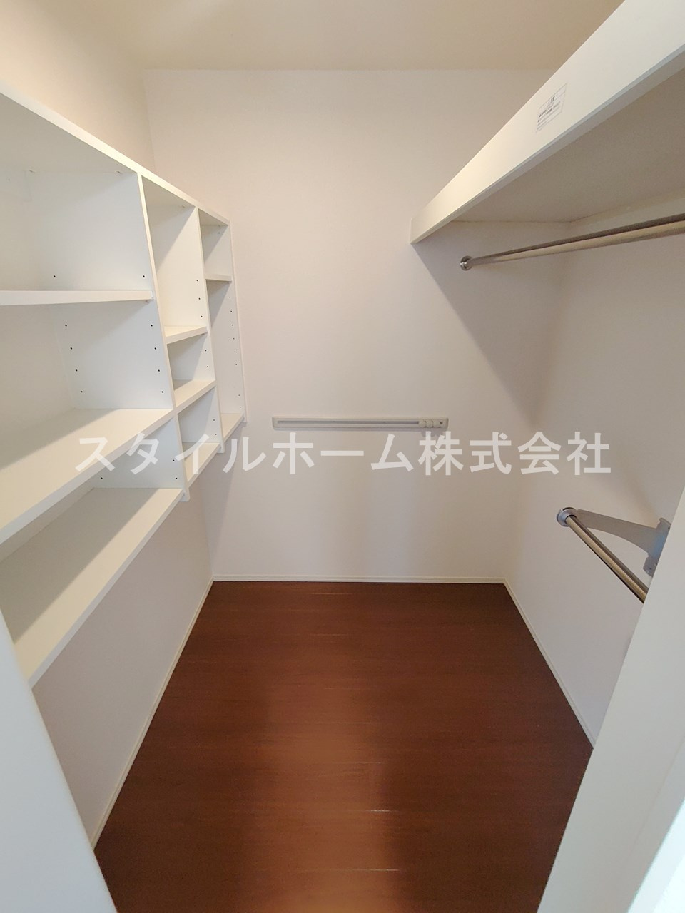 フィールーム歩の収納|別部屋写真です。