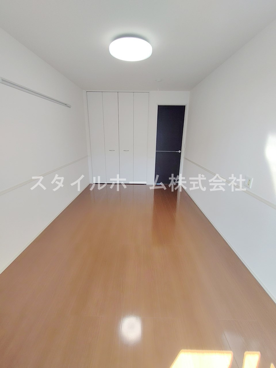 フィールーム歩の居間・リビング|別部屋写真です。