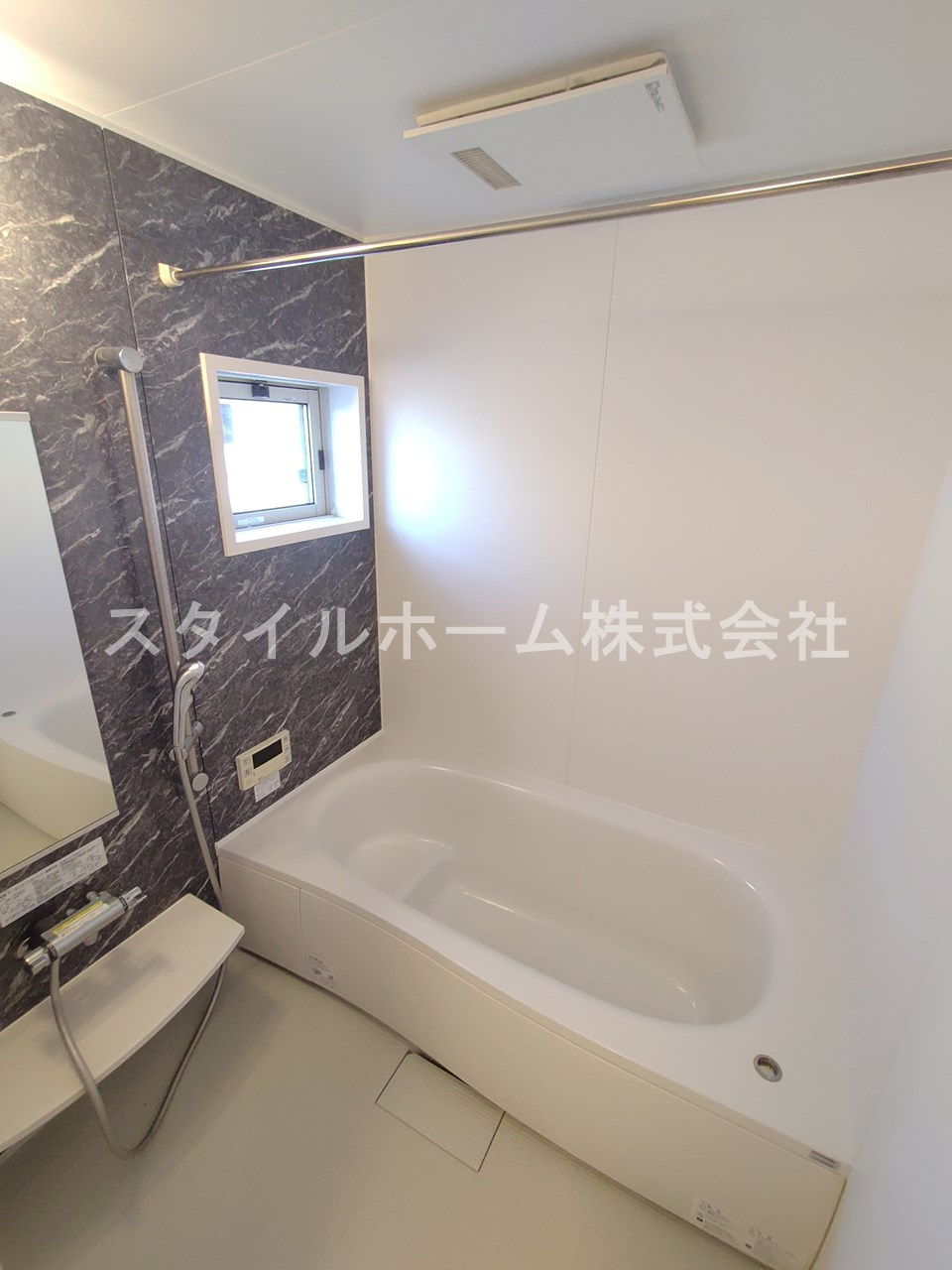 フィールーム歩の浴室|別部屋写真です。