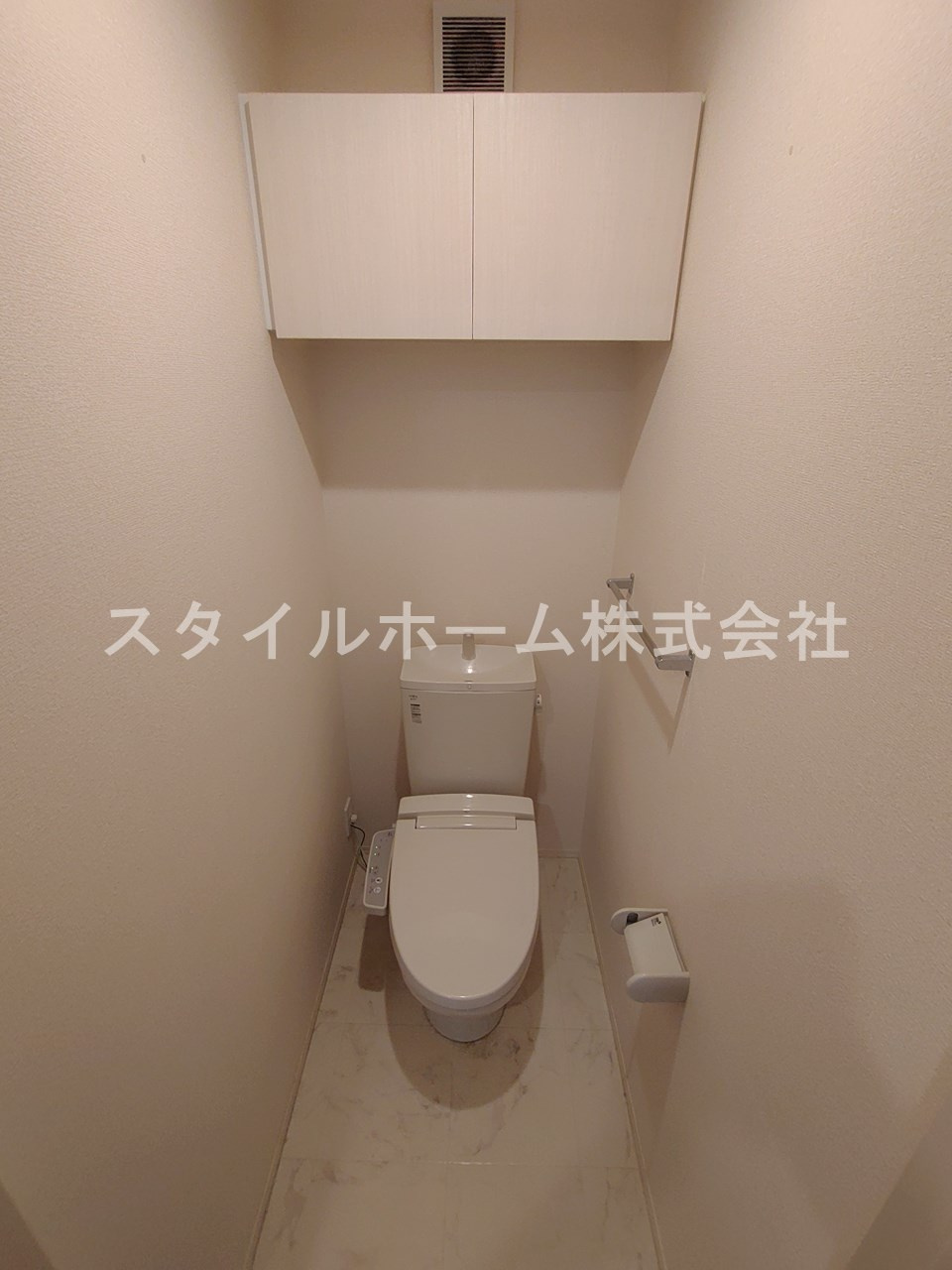 フィールーム歩のトイレ|別部屋写真です。