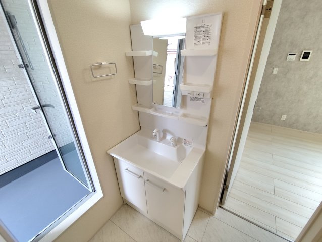リーブルファイン新小岩の独立洗面台