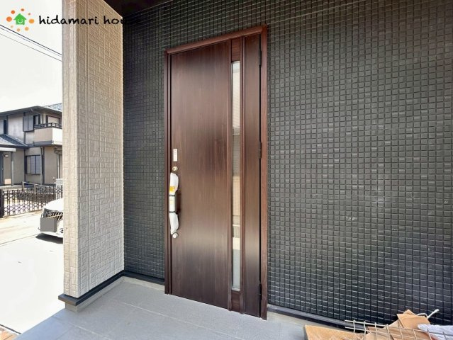西区中野林　新築戸建　ブルーミング01の玄関