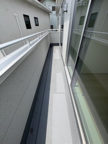 マイホームネクスト中央区寒川町Ⅱのバルコニー