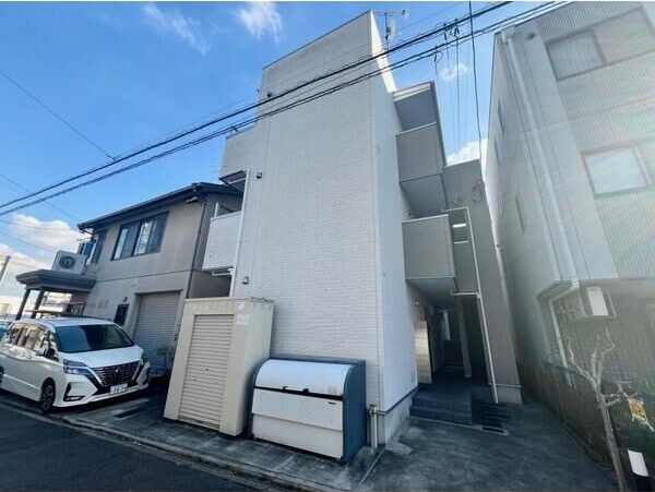 イーリス弥富通の外観
