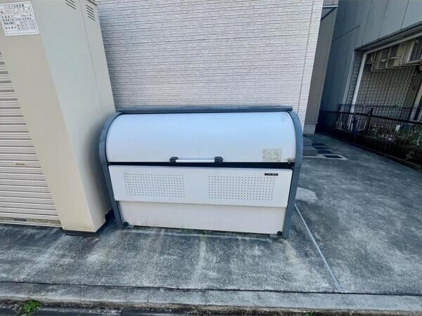イーリス弥富通のその他|専用ごみ置場