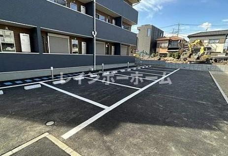 リーブルファイン奈良町Ⅱ　2号棟の駐車場