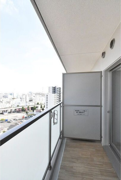 エスリード金山エクセアのバルコニー|バルコニーからの眺めを楽しみながら食事をしませんか