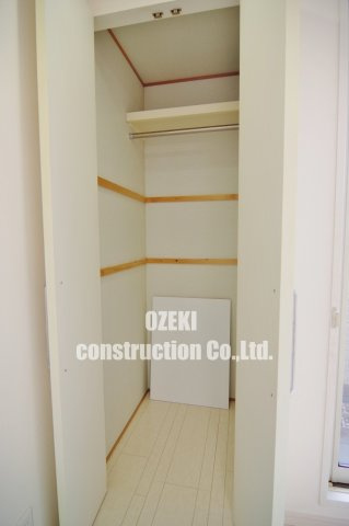 平方南町戸建の収納