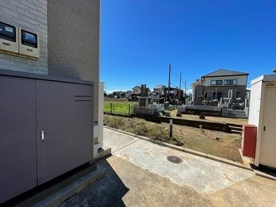 レオパレス旭ヒルズⅡのその他|小規模墓地あり