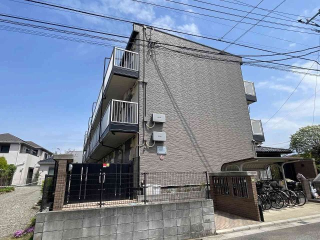レオパレスクリンゲルバウムの外観