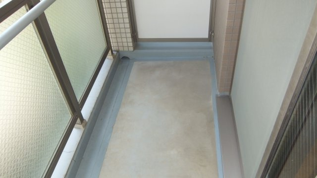ヴィラ・ロクローのバルコニー|落ち着いた時間を過ごせるバルコニーです