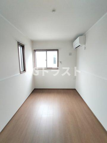 【洋室】 | 上尾市小泉4丁目貸家