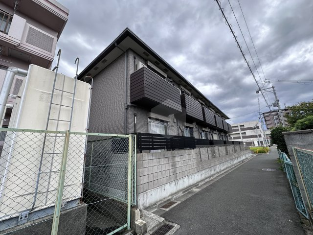 プレセアコート花園 B棟の外観