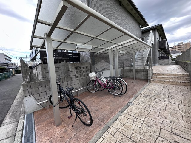 プレセアコート花園 B棟のその他共用部分