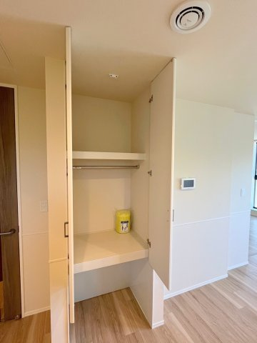 ウェリナ中村南の収納|★下がペットトイレスペースです★