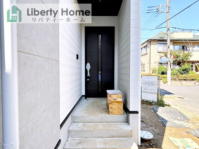 取手市青柳5期　新築戸建のエントランス
