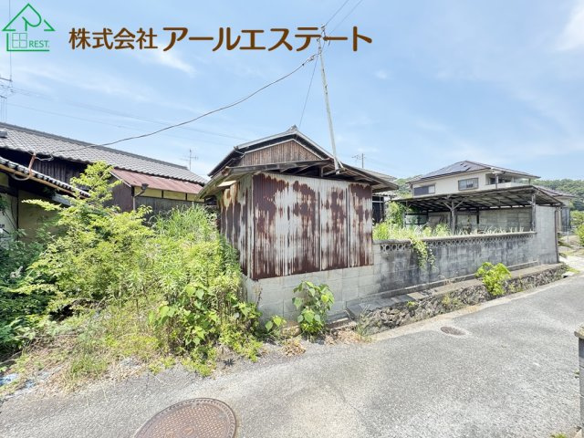 小野市黍田町　　　JR加古川線「市場駅」徒歩5分の前面道路含む現地写真