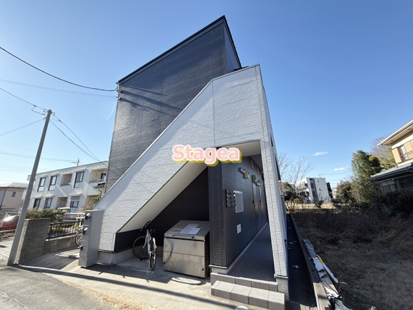 Casa Domani 西大宮のエントランス