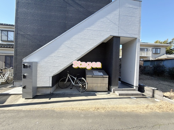 Casa Domani 西大宮のエントランス