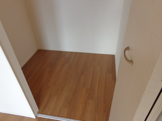 プティ・フルールの内装|南洋室ＷＩＣ