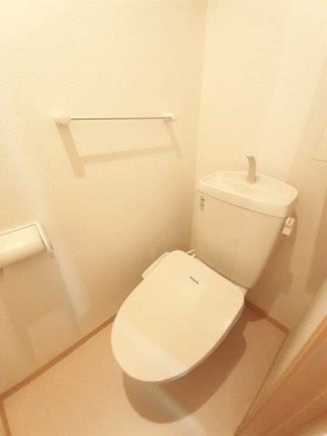 シャン・ヴェール　Ⅱ番館のトイレ|トイレもきれいです