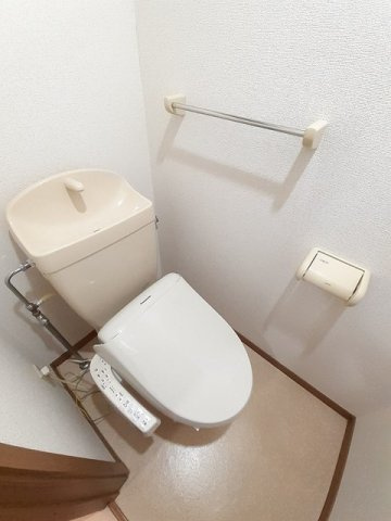 ハート・フォートＢのトイレ|落ち着いた色調のトイレです