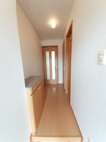 カーサ　フェリーチェ　Ⅱの玄関|ゆったりとした玄関です