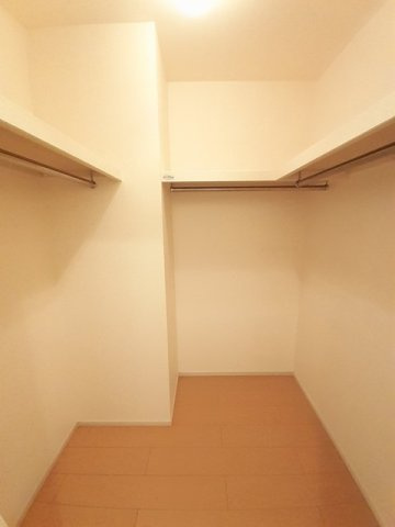 コッティ・プリムローズの収納|大きなものも収納できそうです