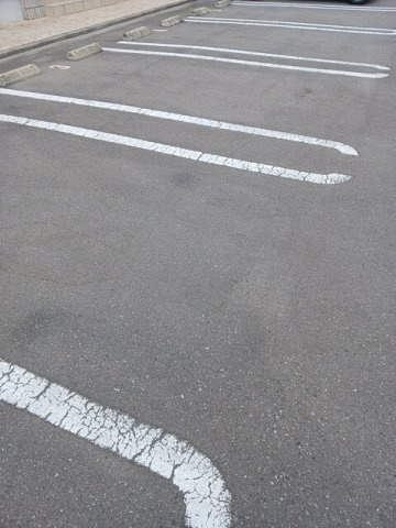 アクティブの駐車場|駐車場があります