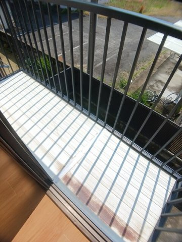 ハイツまる木のバルコニー|バルコニー付きです