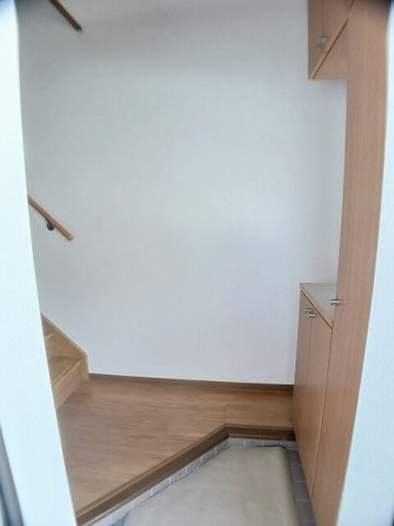 ハイツまる木の玄関|毎日通る玄関はこちらです