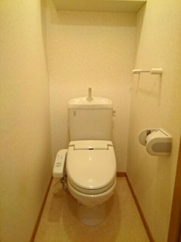 ラ・ペジーブルのトイレ|落ち着いたトイレです