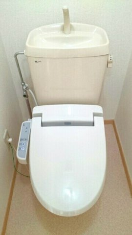 ニューエルディム土器のトイレ|ゆったりとした空間のトイレです