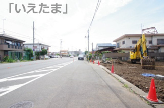 【前面道路含む現地写真】 | 【仲介手数料無料！！】日野市東豊田2丁目　新築戸建て（全3棟）2号棟　6999万円