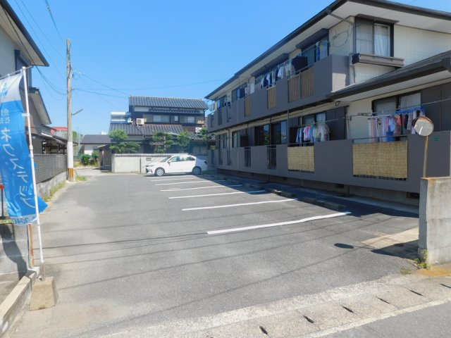 インライフの駐車場|駐車場完備です