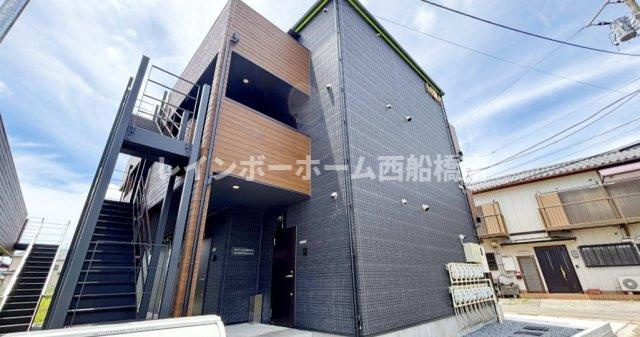 モダンアパートメント津田沼EAST IIの外観