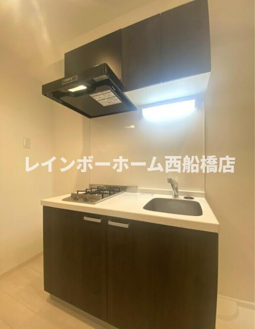 モダンアパートメント津田沼EAST IIのキッチン