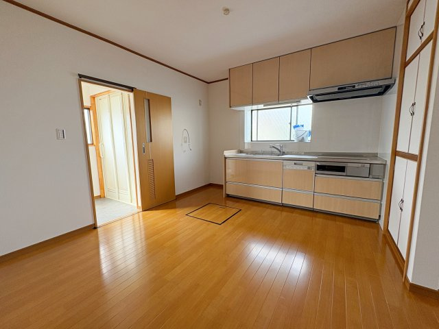 【居間・リビング】 | 熊谷市石原　中古戸建