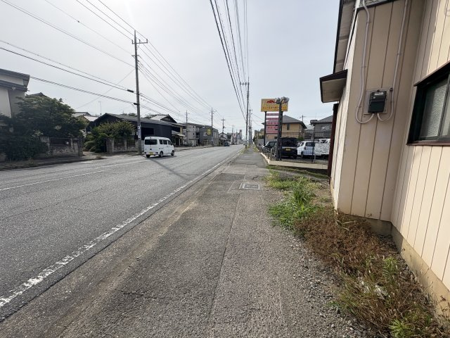 【前面道路含む現地写真】 | 熊谷市石原　中古戸建