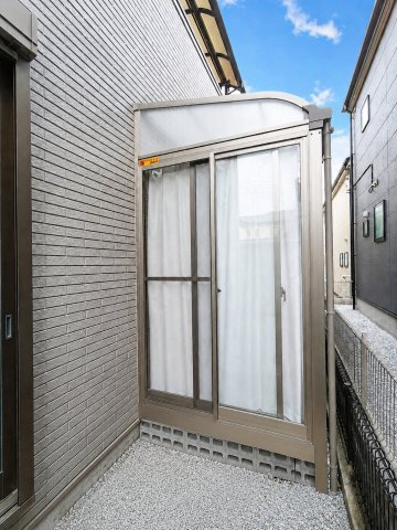 三郷市　彦糸1丁目　中古戸建のその他|サンルーム　日向ぼっこや洗濯物干しに