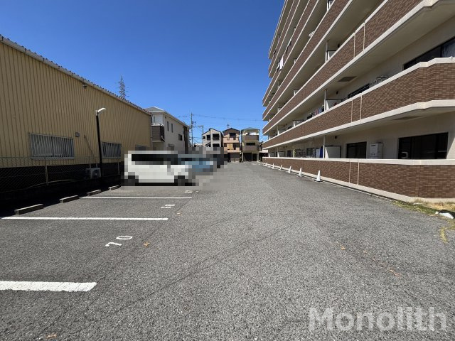 ハイアットプレイスの駐車場