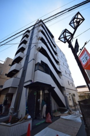 オールメゾン西荻窪のエントランス