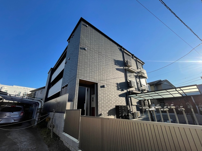 藤沢市高倉のアパート