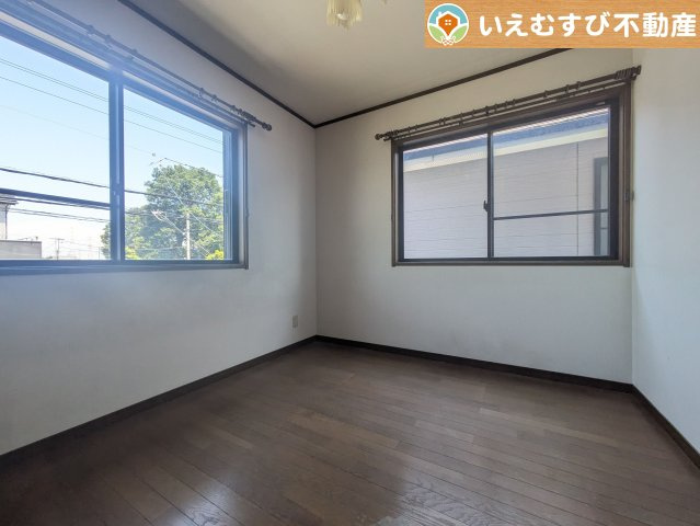 熊谷市大麻生　中古戸建の子供部屋