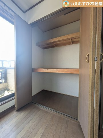 熊谷市大麻生　中古戸建の収納