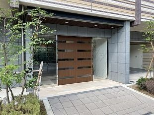 ウエルカーサ両国のエントランス|落ち着いたエントランスです