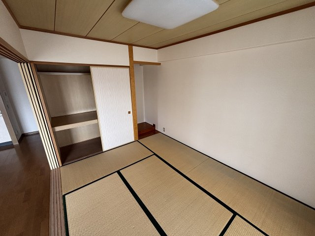 グランドハイツ21（ヴァンテアン）の和室