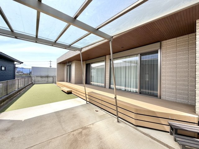 【中古戸建】前橋市富士見町小暮のその他|■カーポート｜カーポート付きなので、ご自身の愛車、ご友人の愛車もしっかり守れます♪